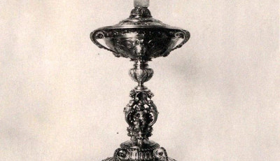 Puchar srebrny ofiarowany Adamowi Mickiewiczowi przez polską emigrację 25/12/1840 r.