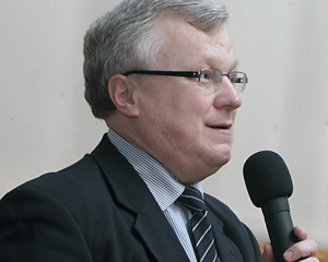 Dr hab. Janusz Pezda